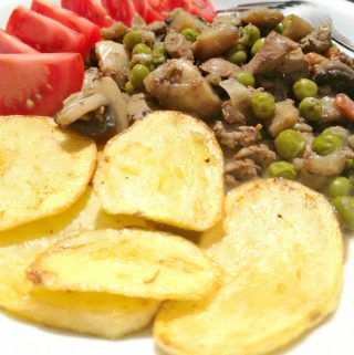 Chicken Liver Mushroom & Peas Stew - Anna Can Do It!